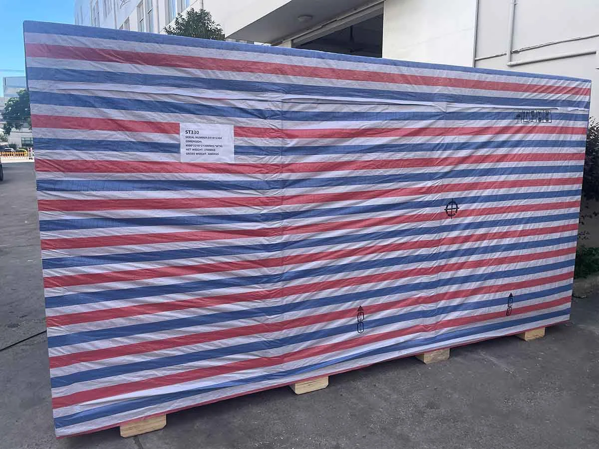 Packaging of CNC lathes